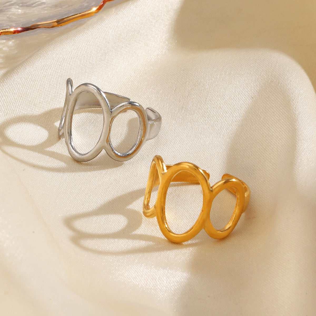 Yanni round rings