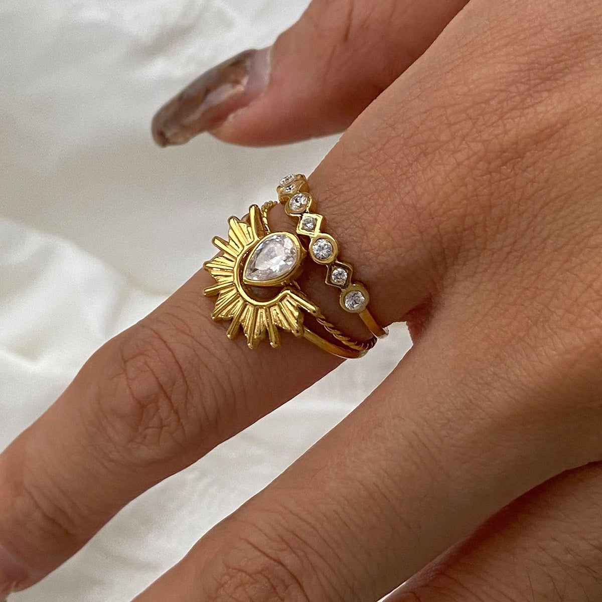 Stacking three rings set