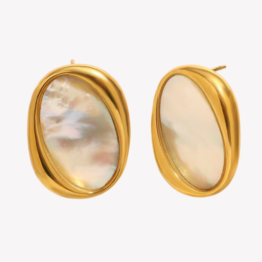 Grand mother of pearl set
