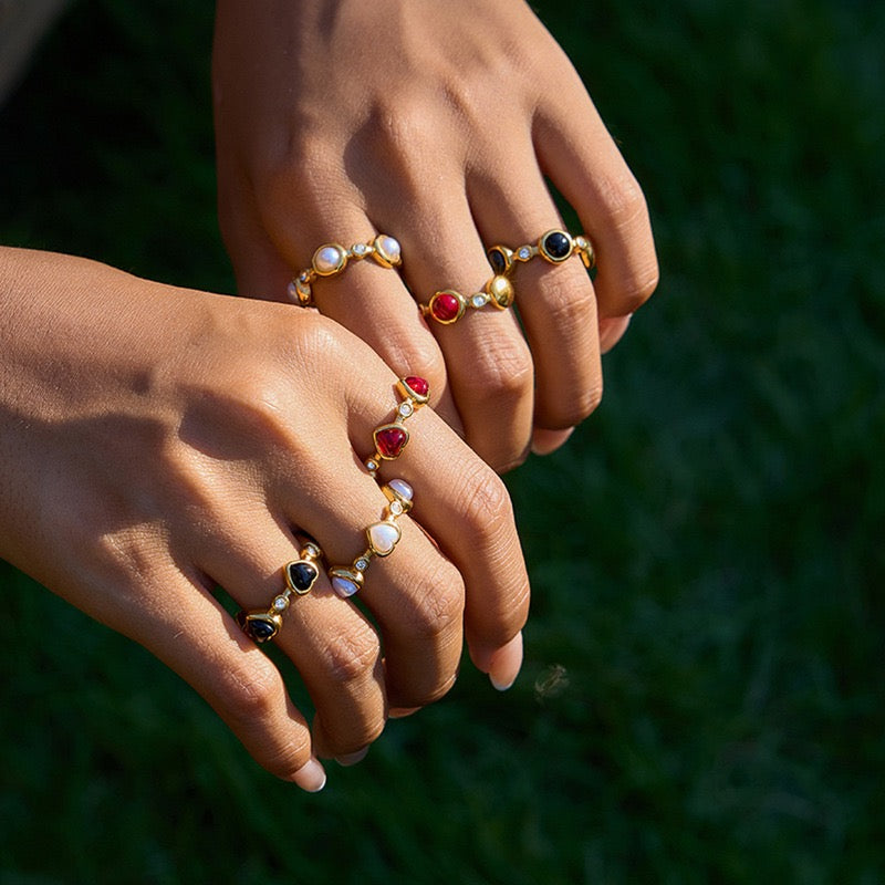 Hearty band rings
