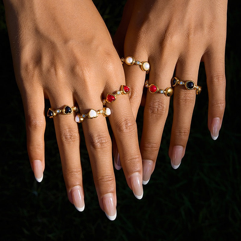 Hearty band rings