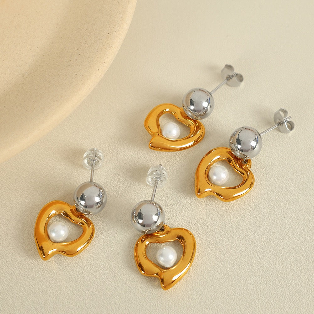Heart double color earrings