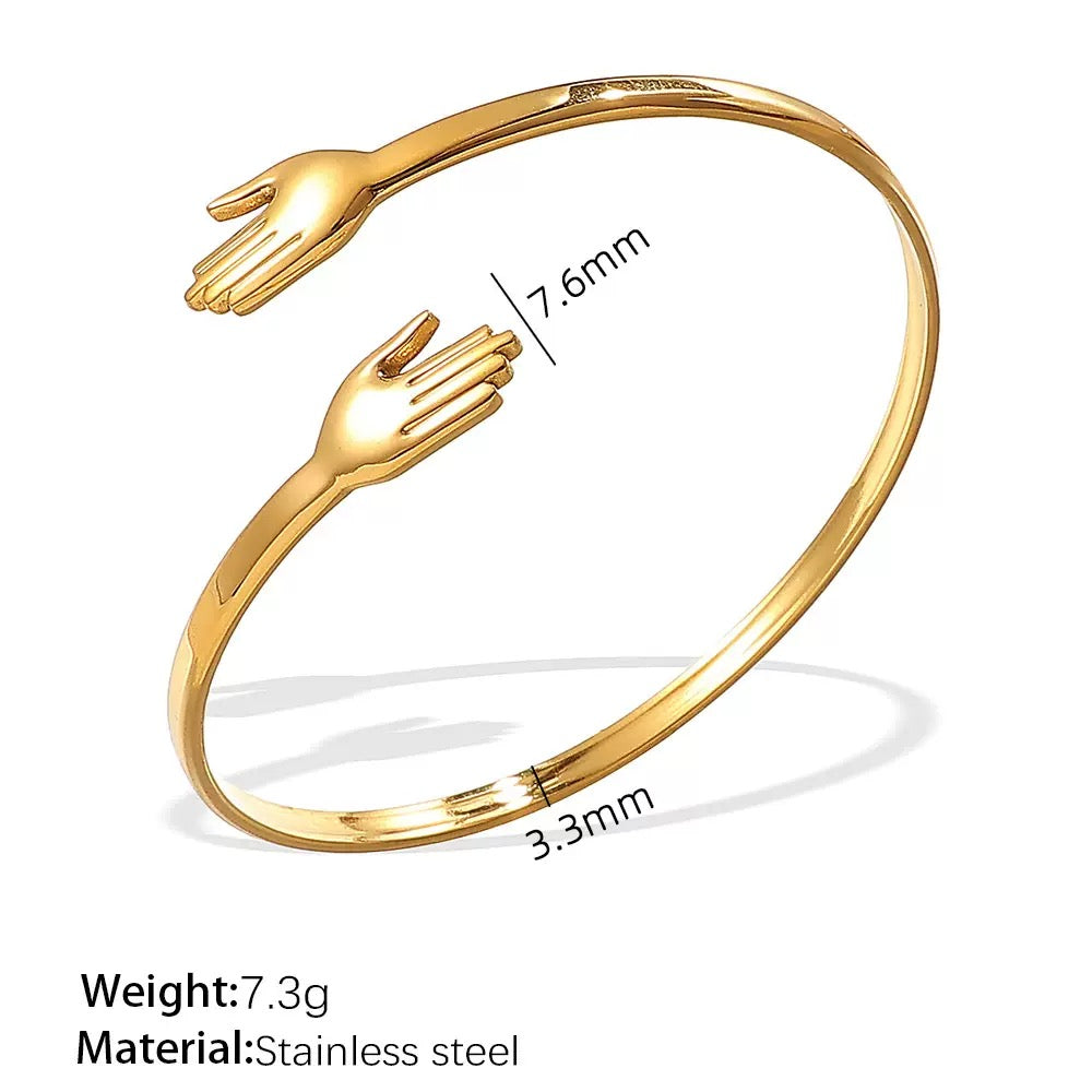 Huggie bangle