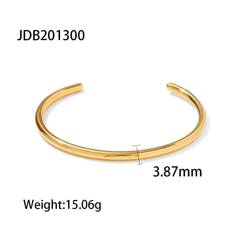 Classic thin bangle