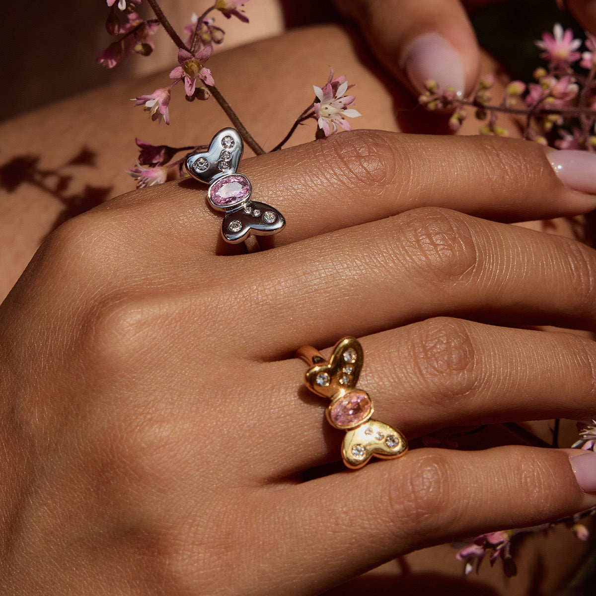 Pink bow ring