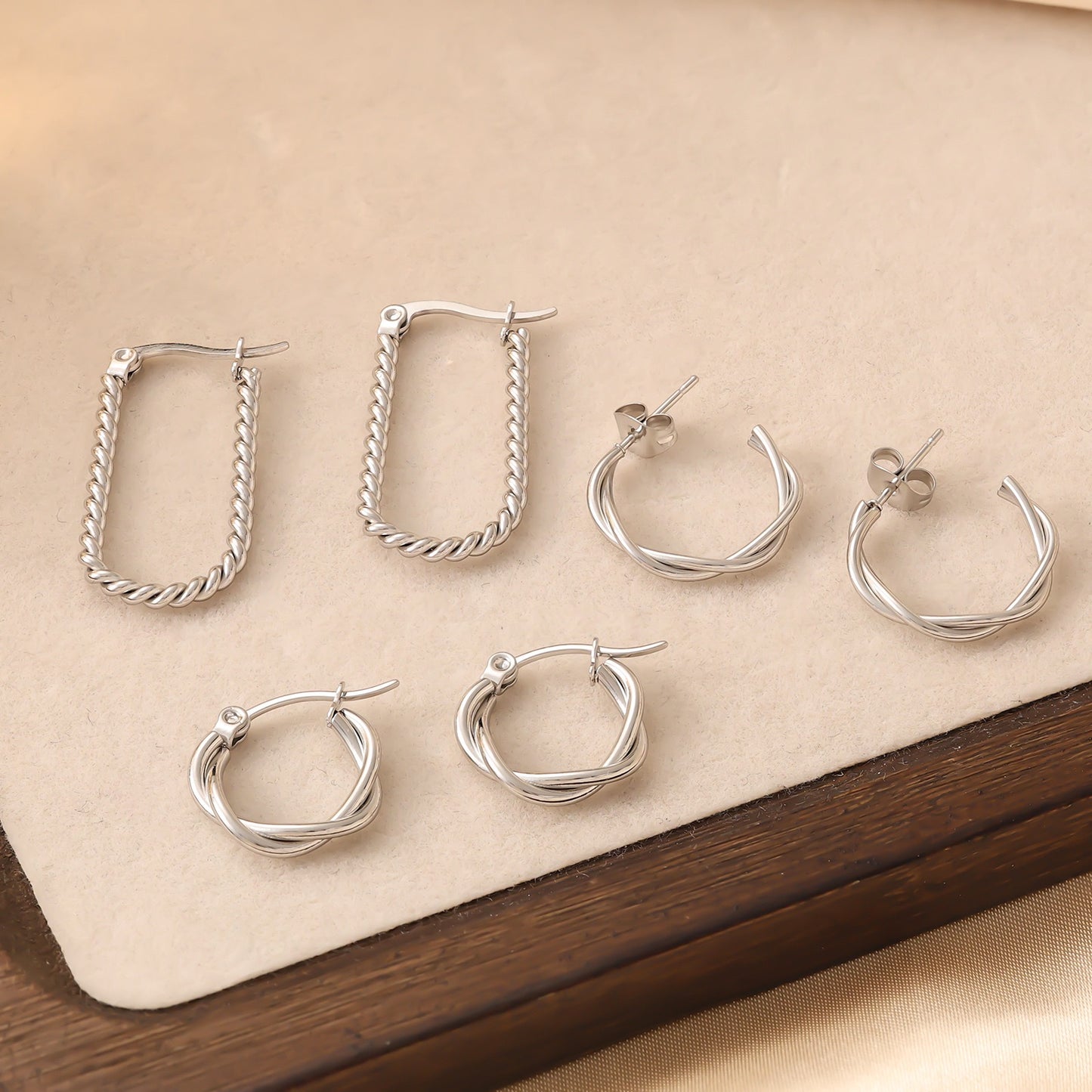 Twisted hoops