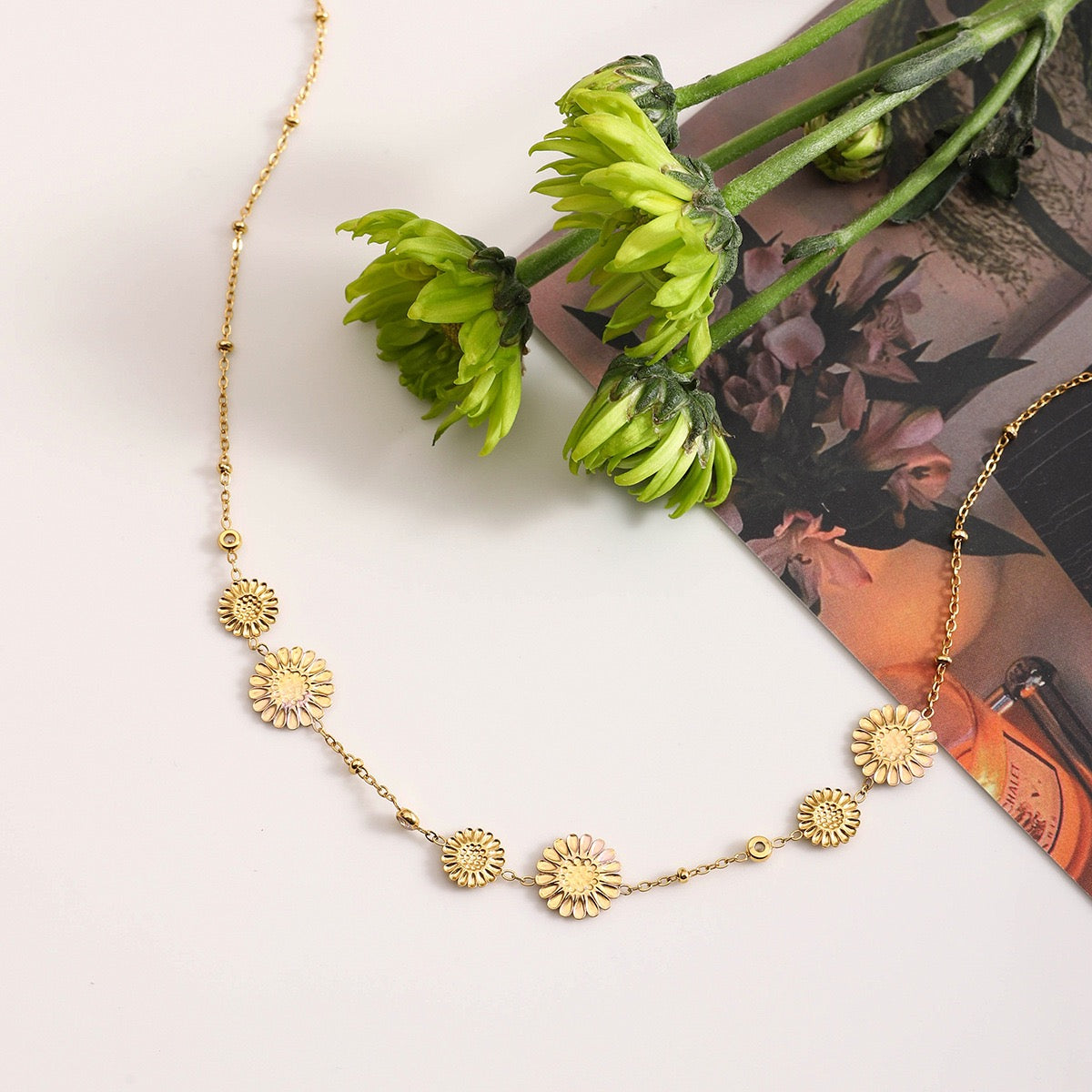 Pink Daisy necklace