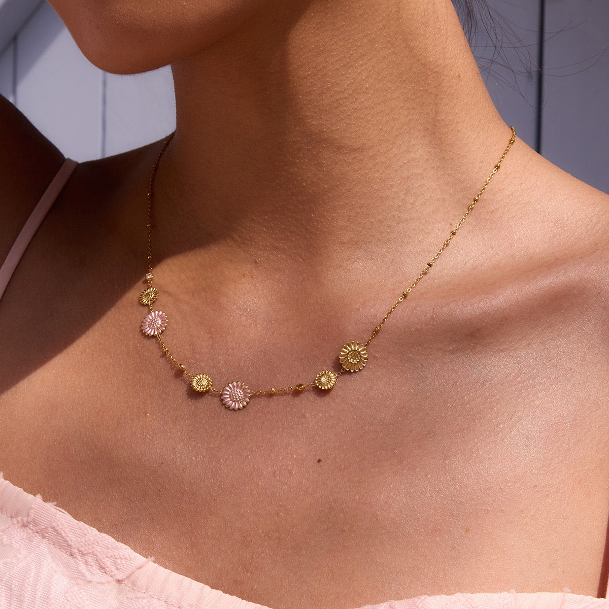 Pink Daisy necklace