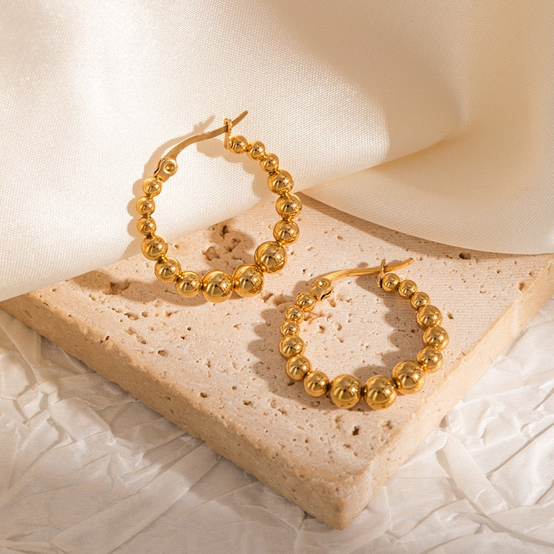 Beady hoops earrings