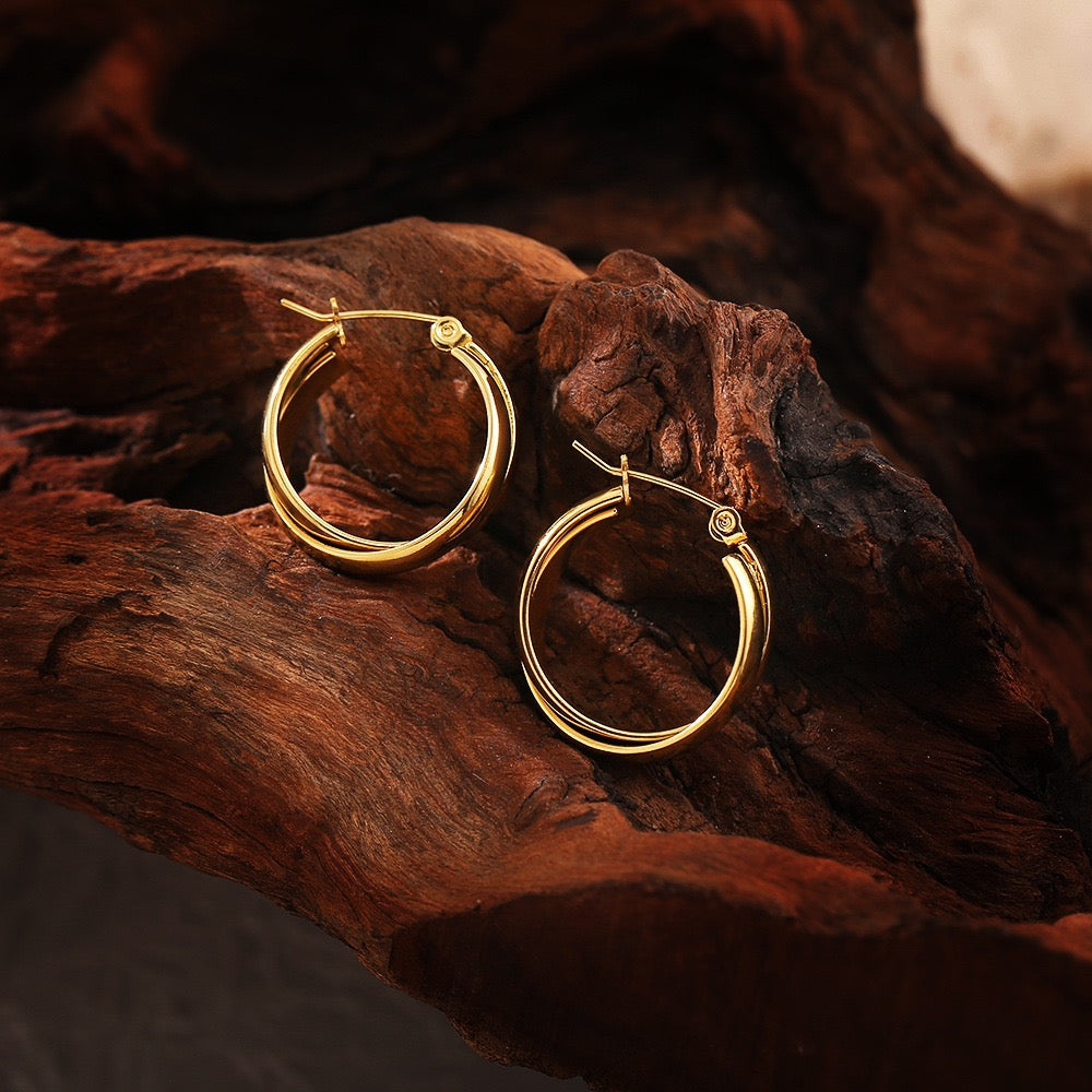 Double hoops twisty earrings