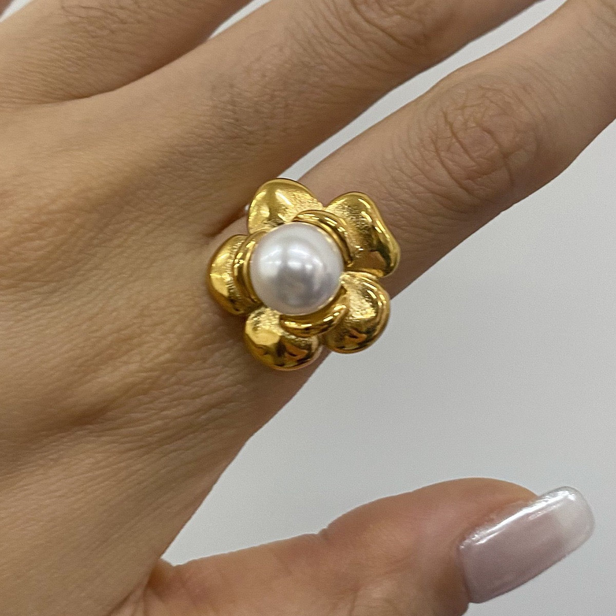 Pearly white collections