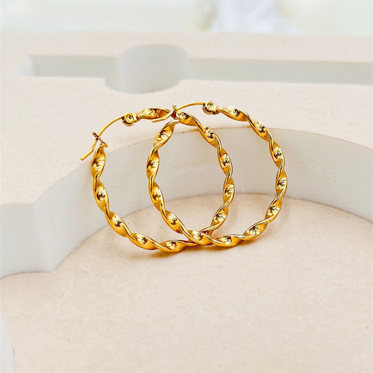 Braid twisted hoops earrings