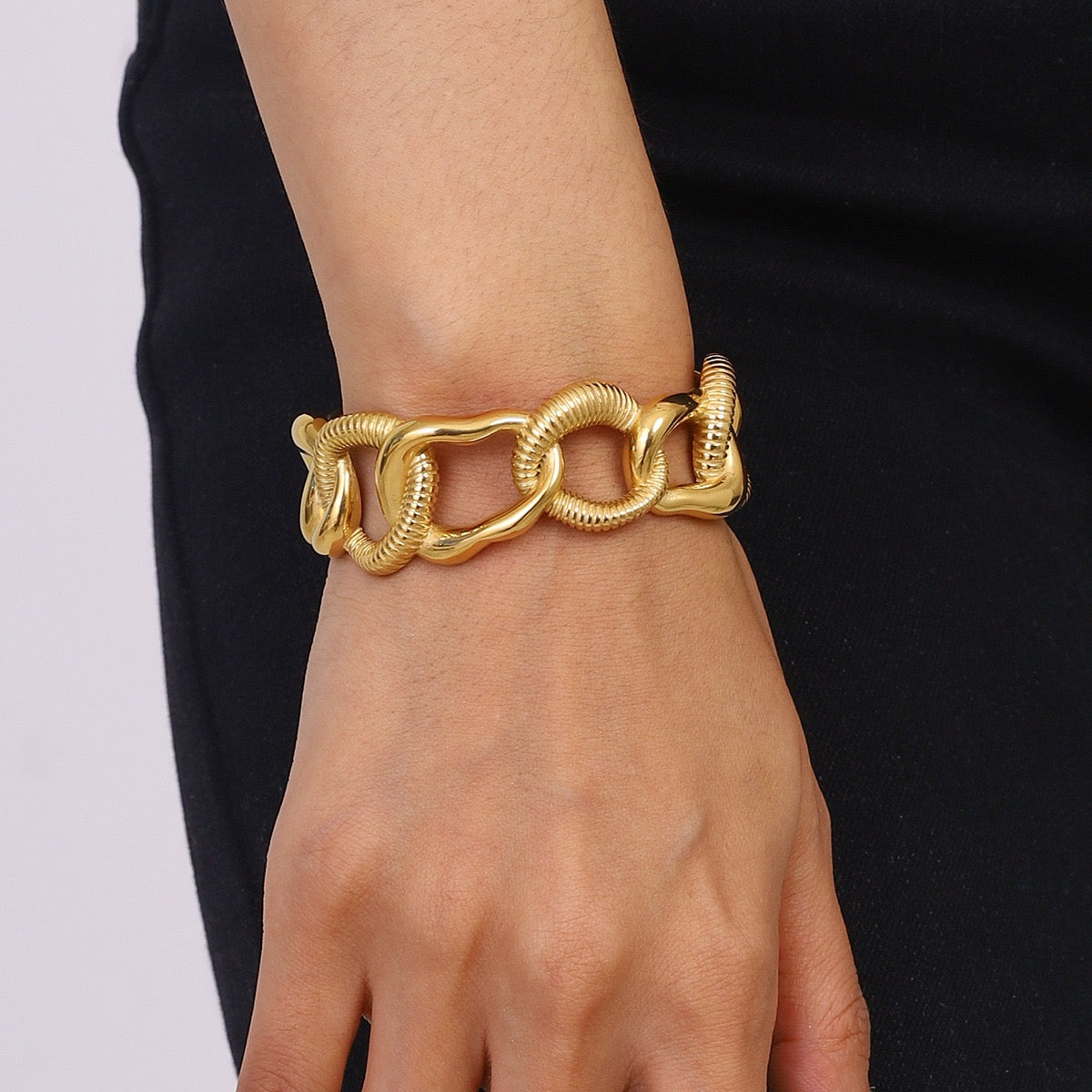 Knox bangle