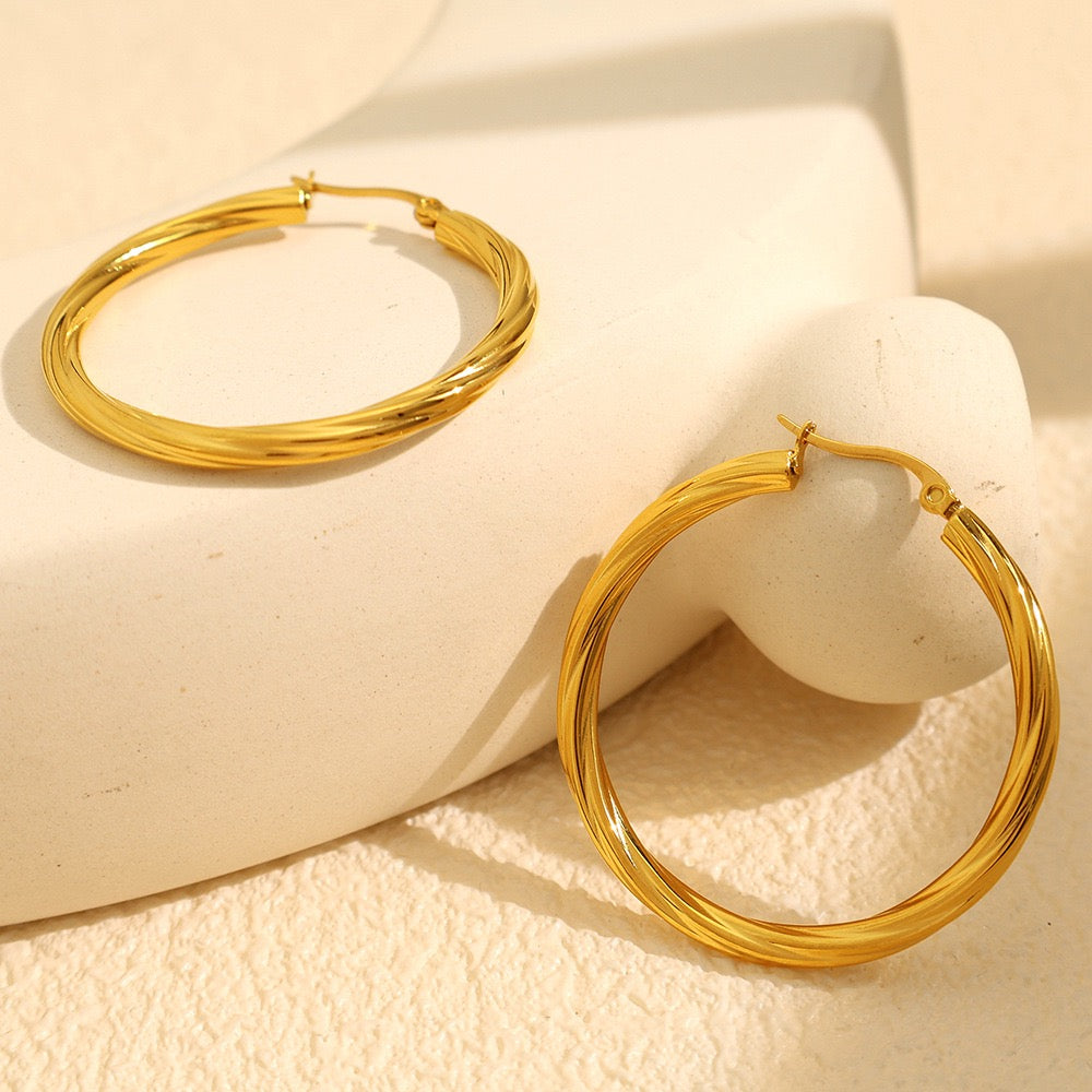 Big twilly hoops earrings