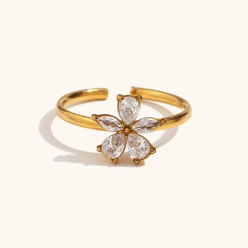 Crystal flower ring