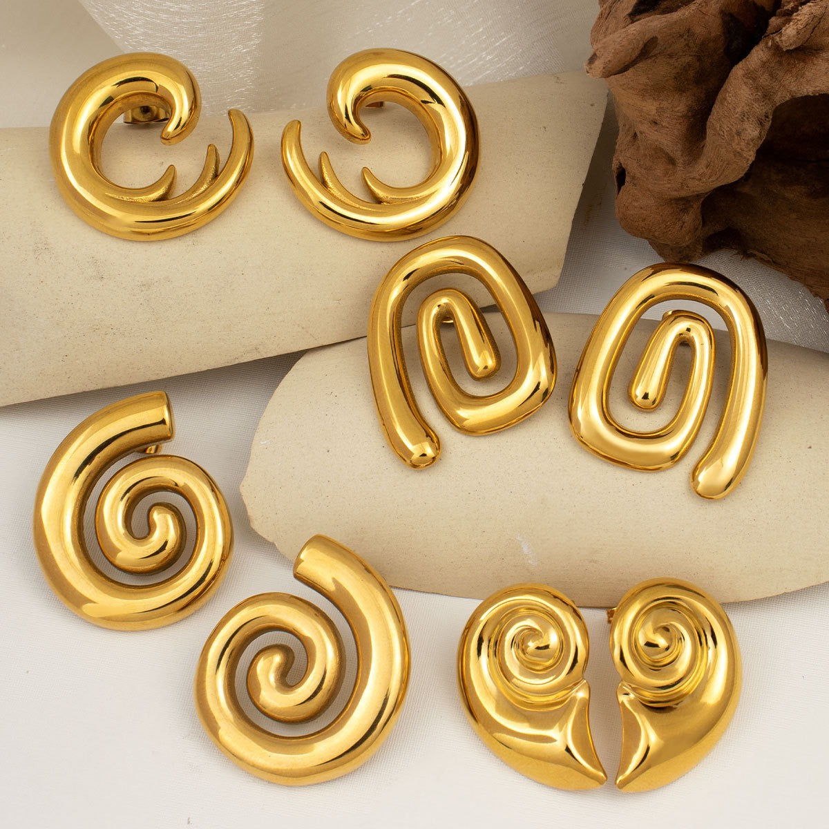 Square swirl earrings