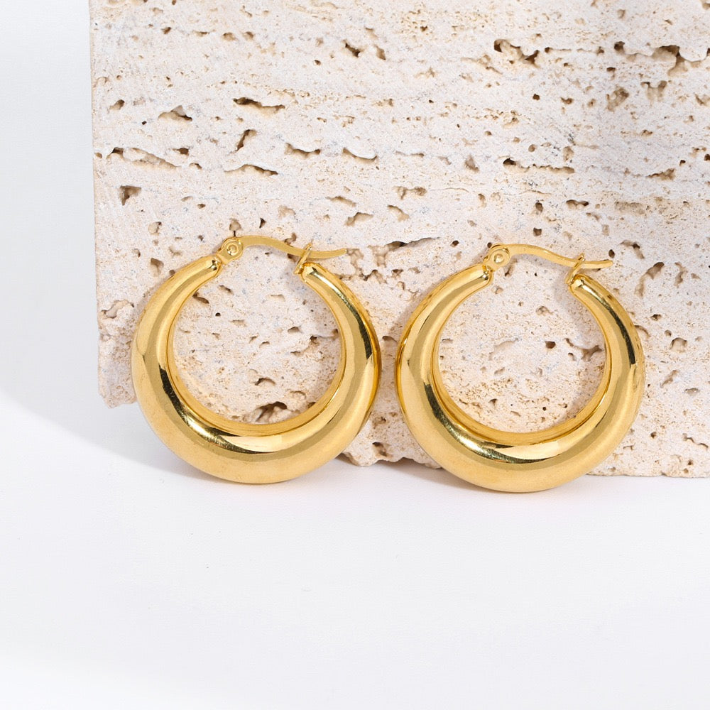 Classic chubby hoops earrings