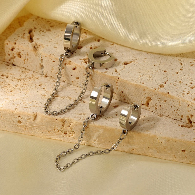Chains hoop earrings