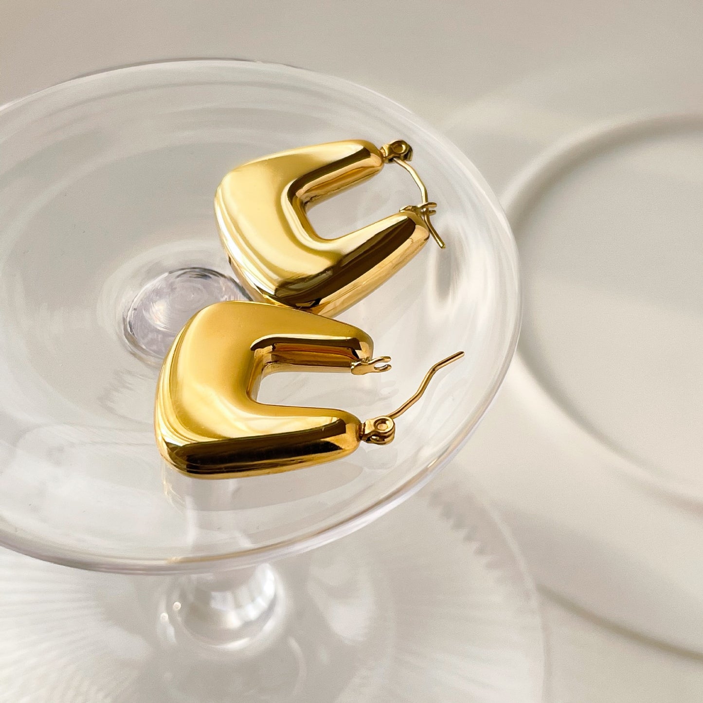 Chubby square hoop earrings