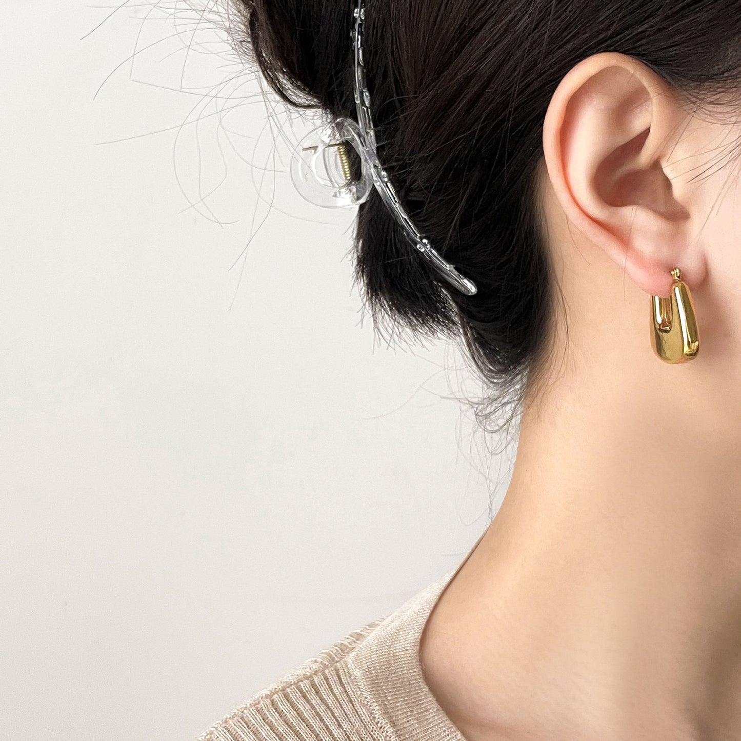 Chubby square hoop earrings