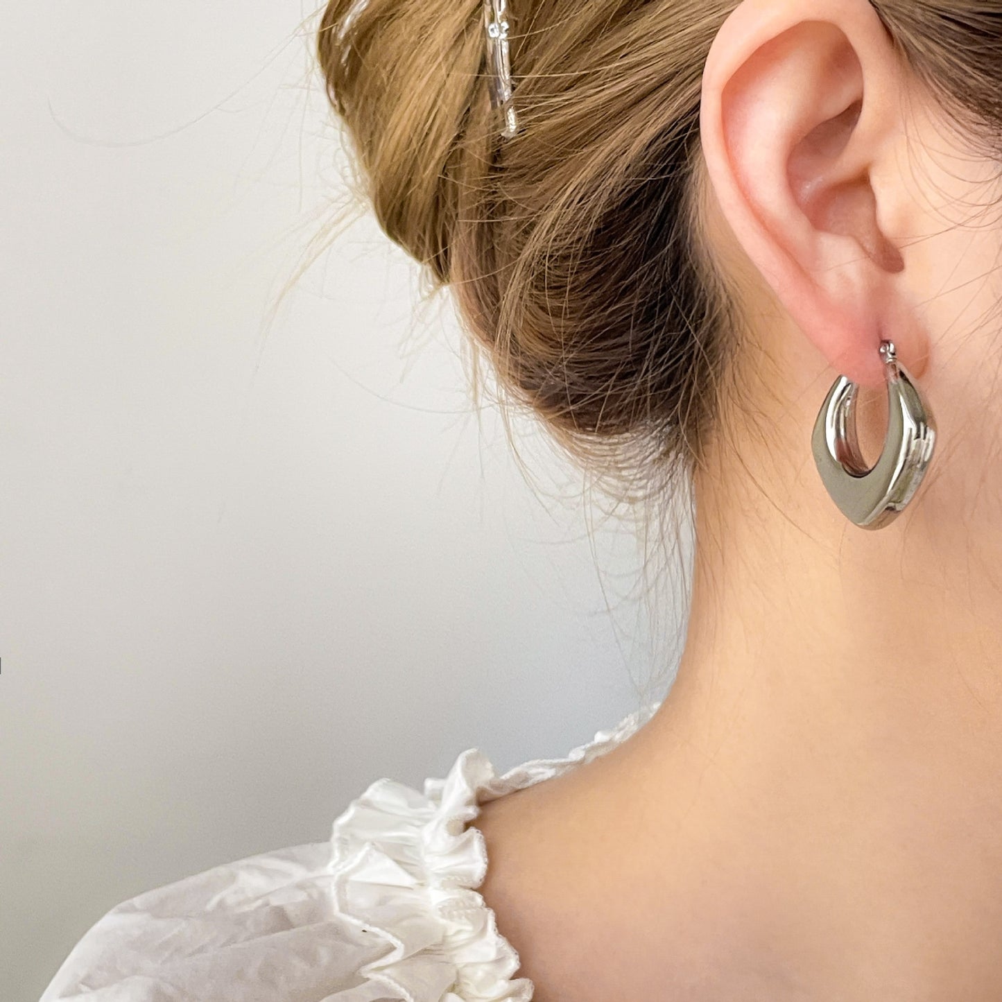 Club square hoops earrings