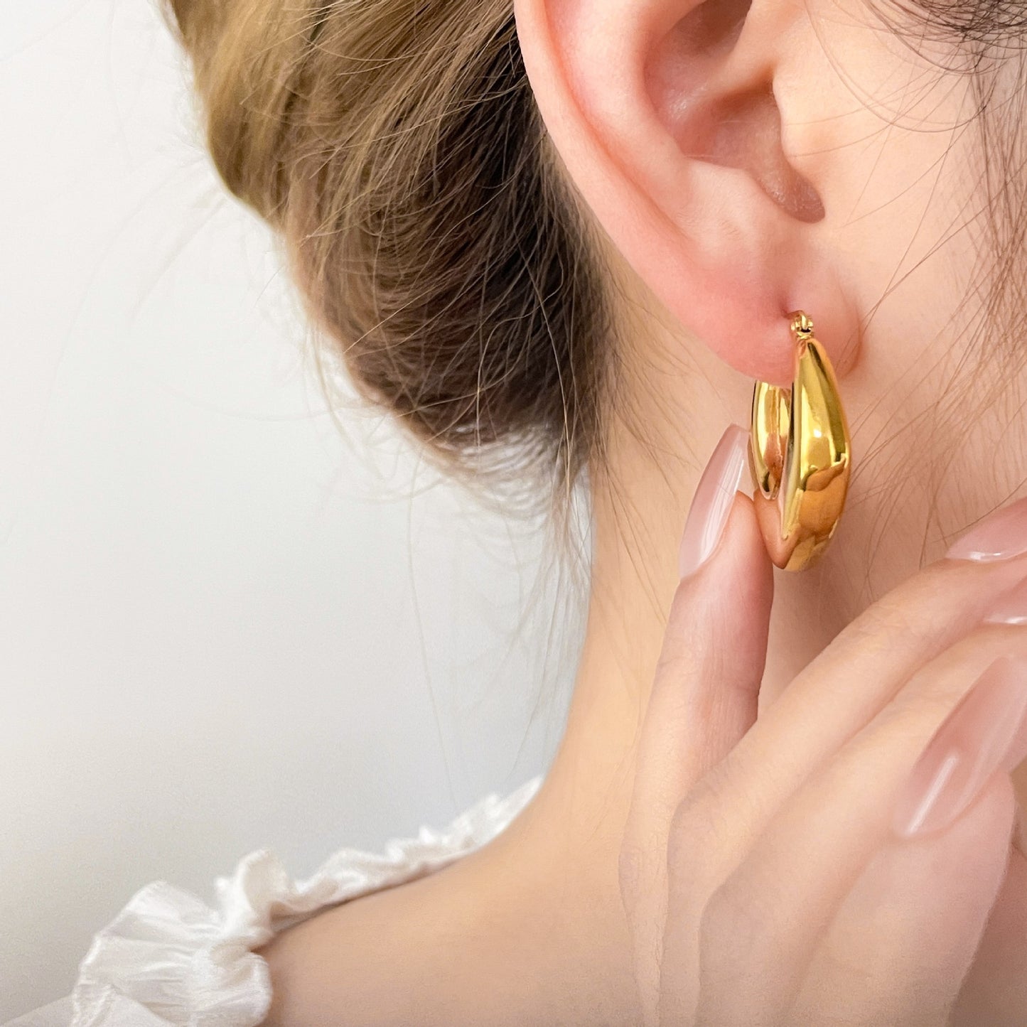 Club square hoops earrings