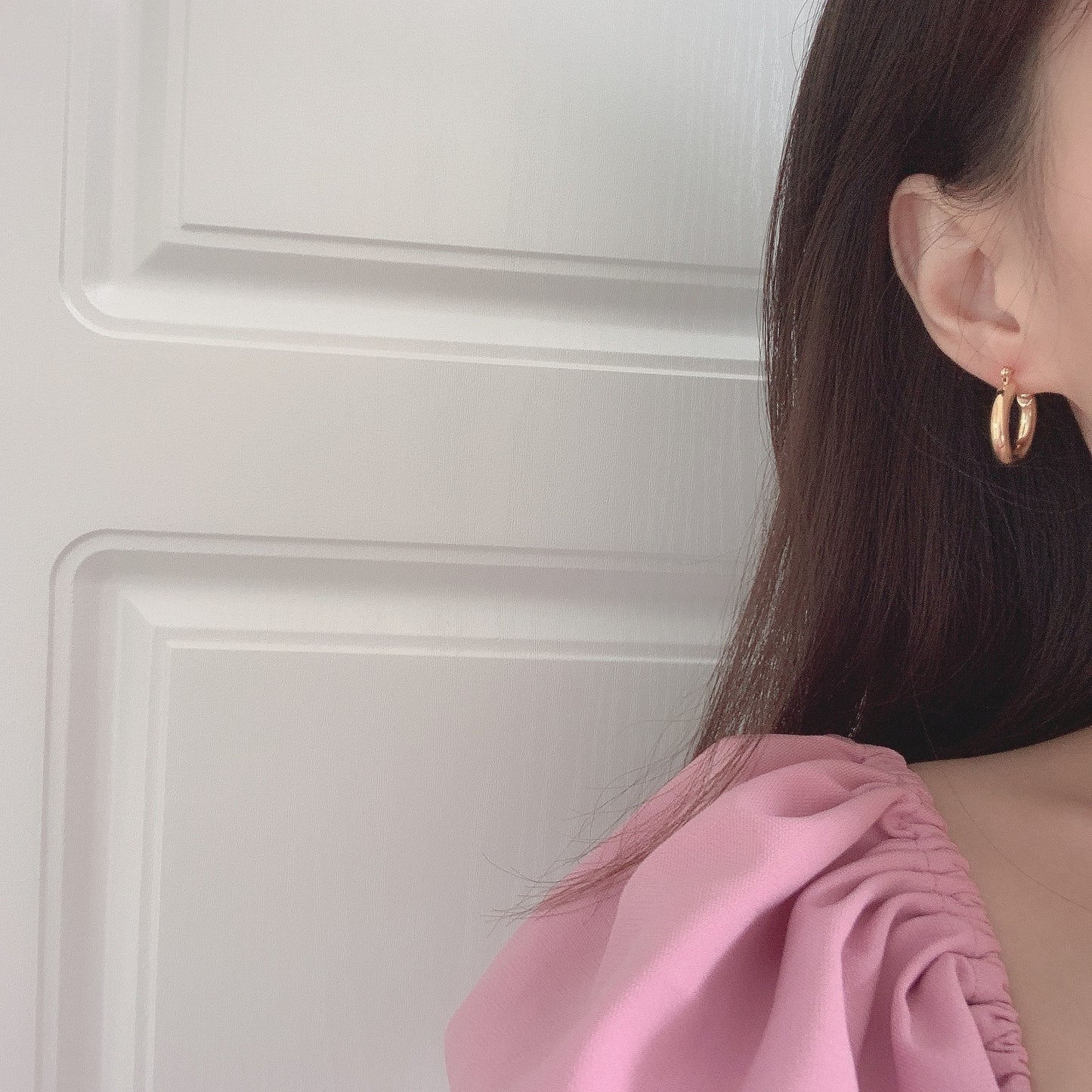 Classic round hoop earrings