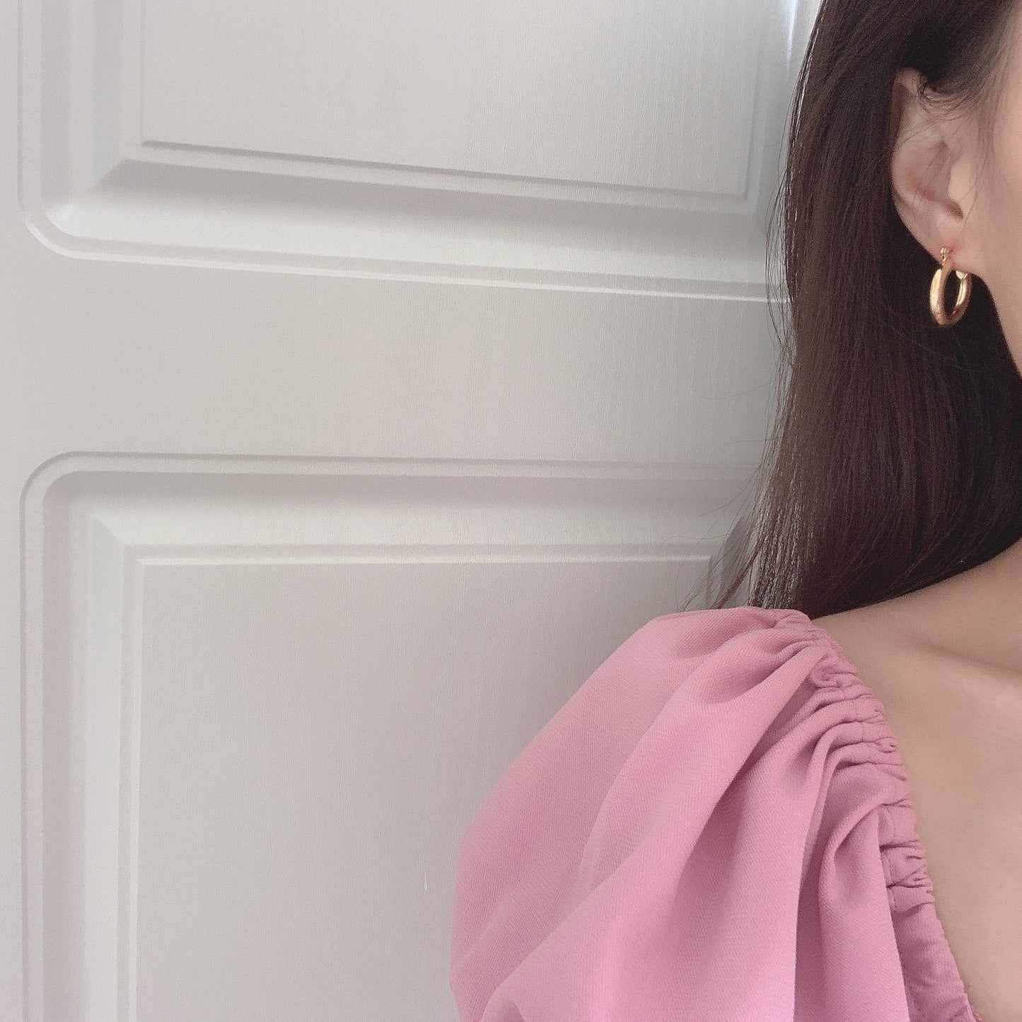 Classic round hoop earrings