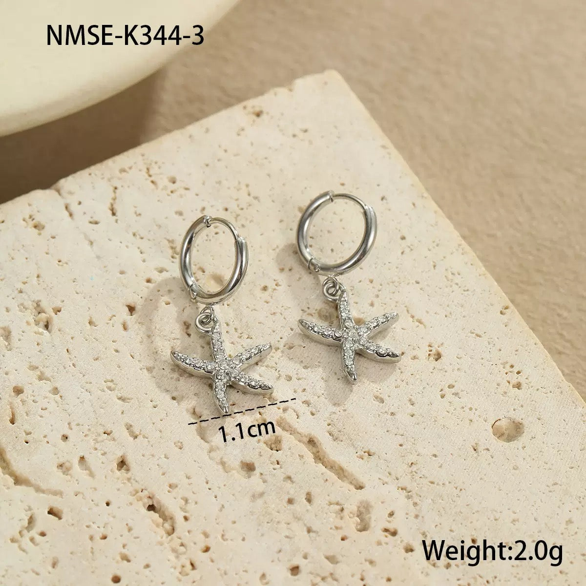 Dainty starfish hoop earrings
