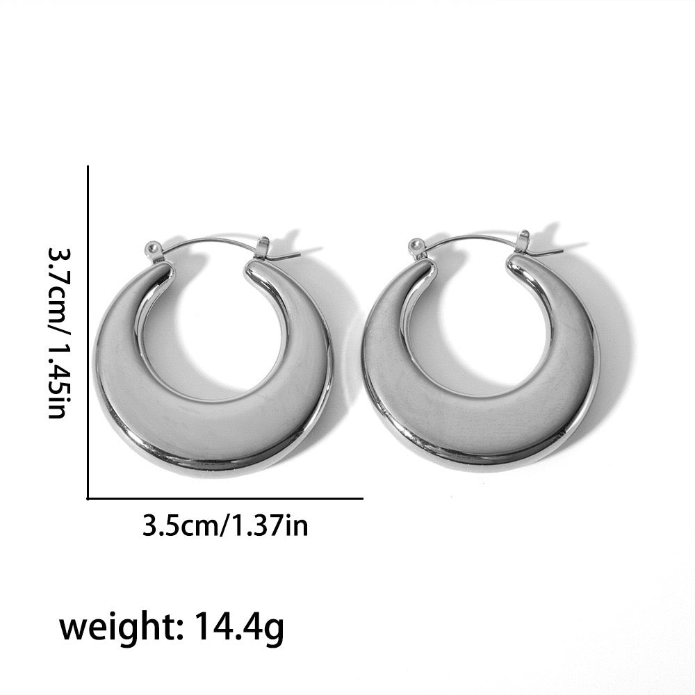 Flat chubby hoop earrings