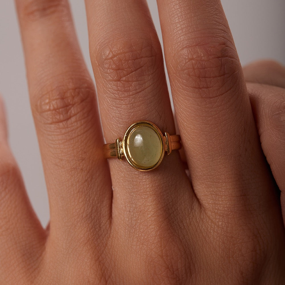 Stone crown rings