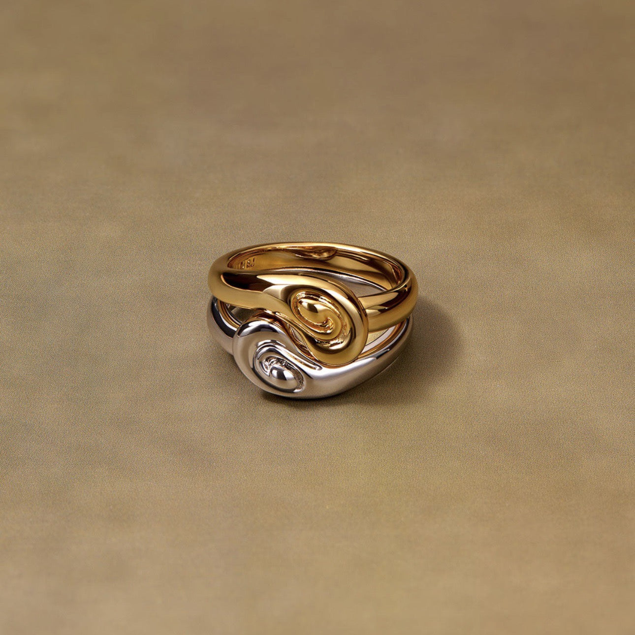Swirl couple of rings