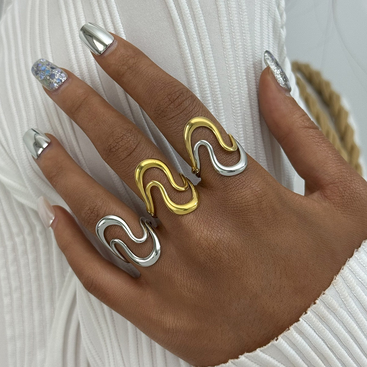 Big wave rings