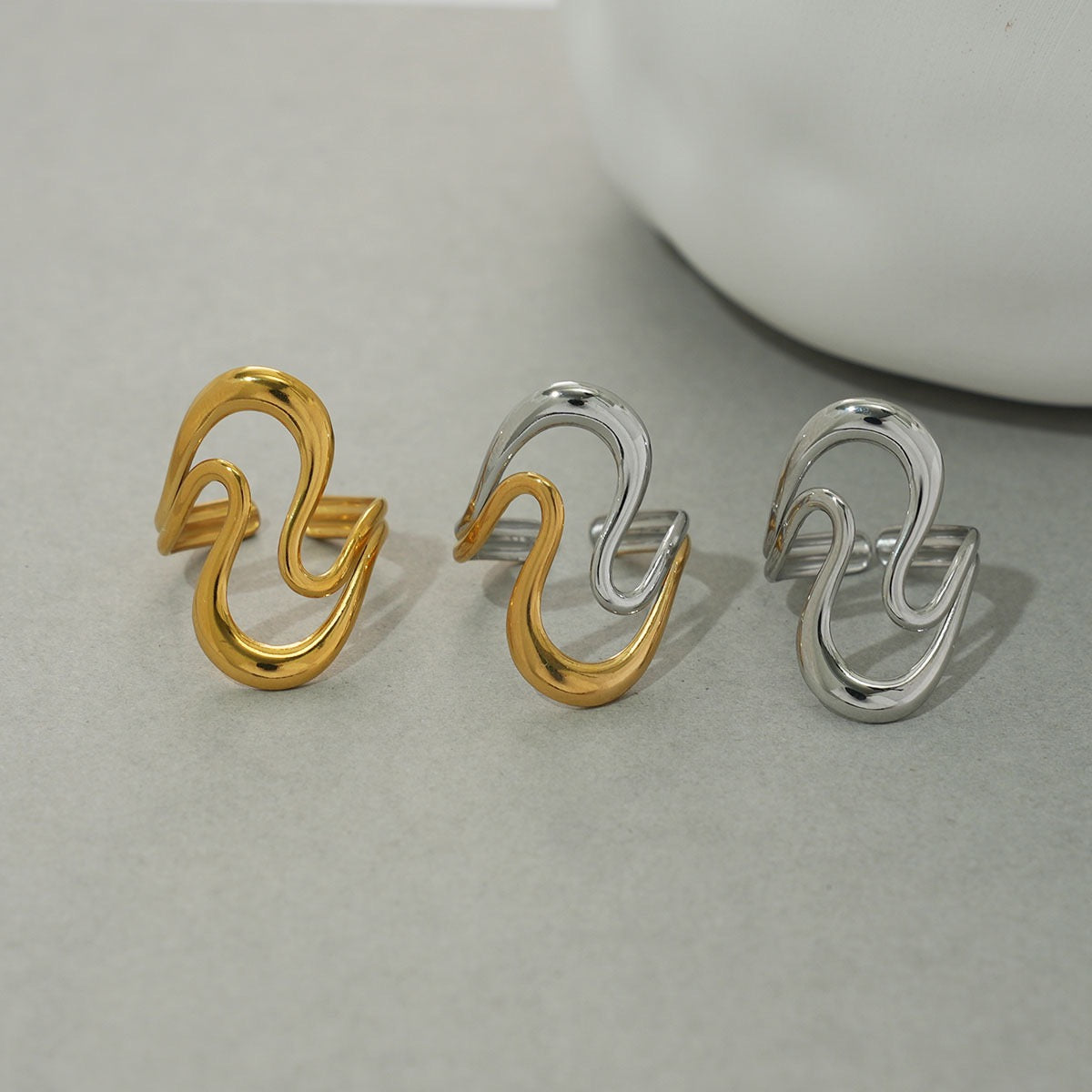 Big wave rings