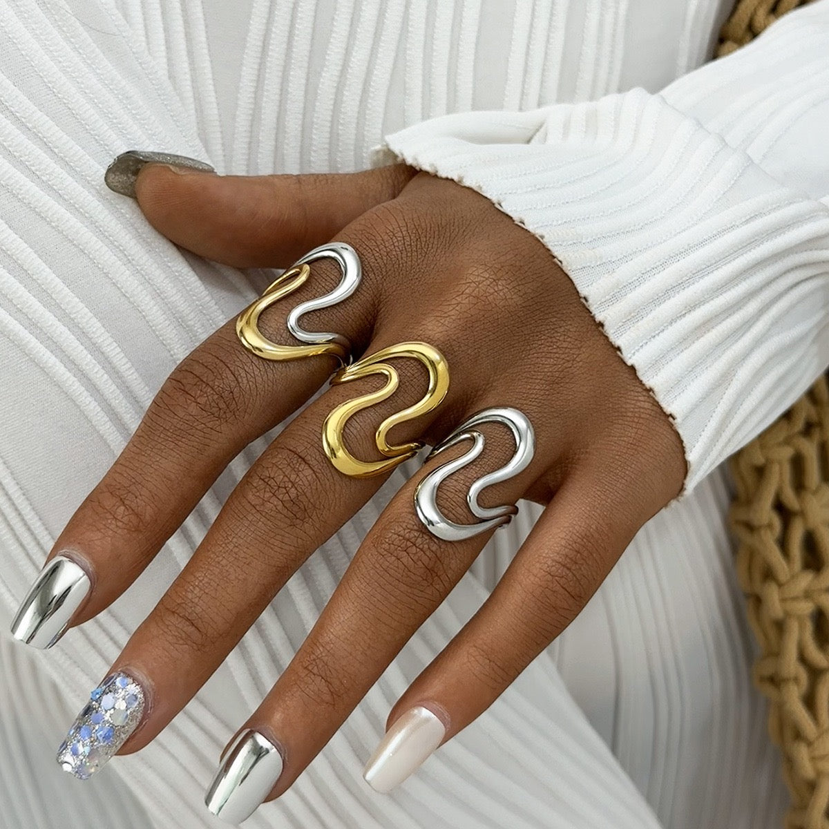 Big wave rings