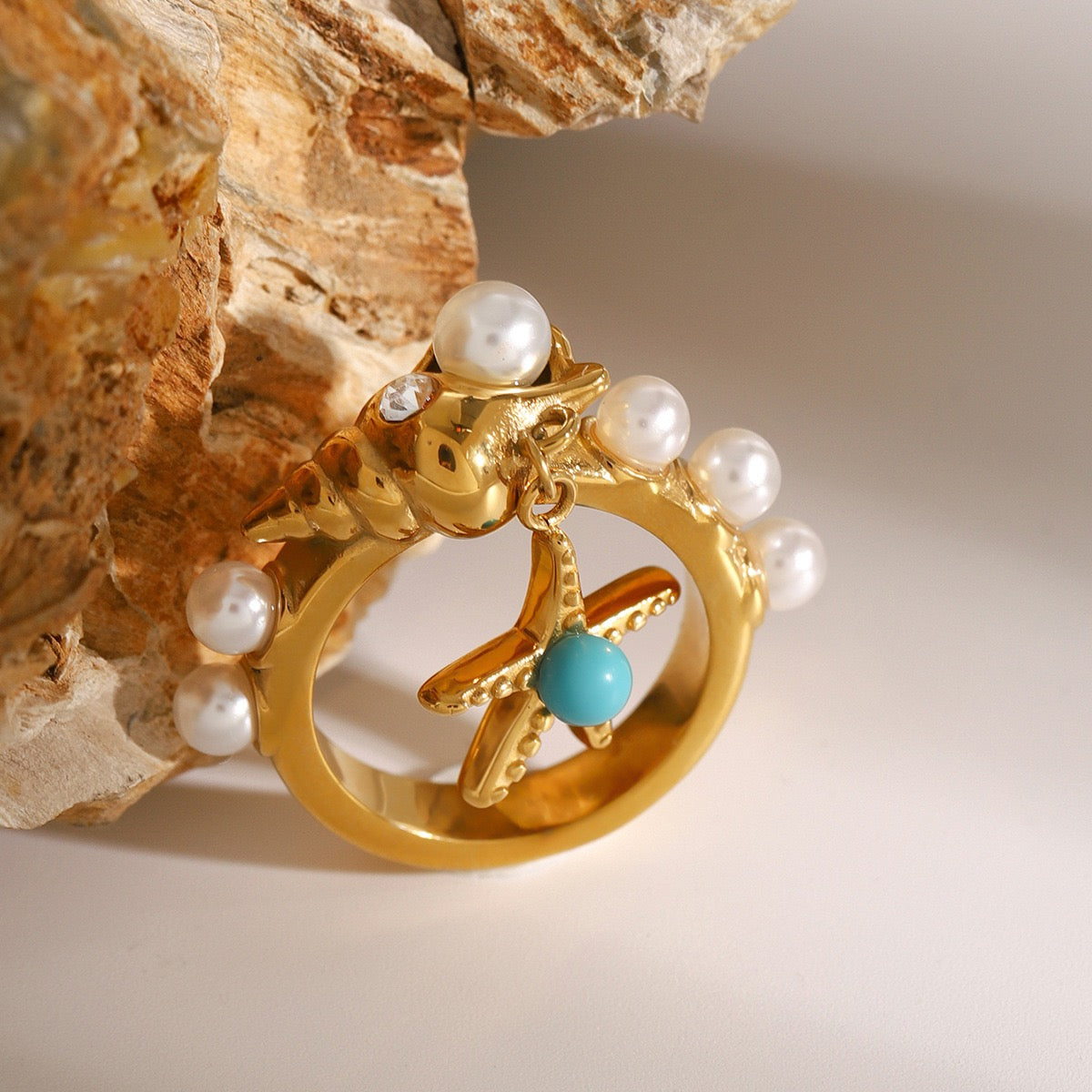 Dangling pendant rings