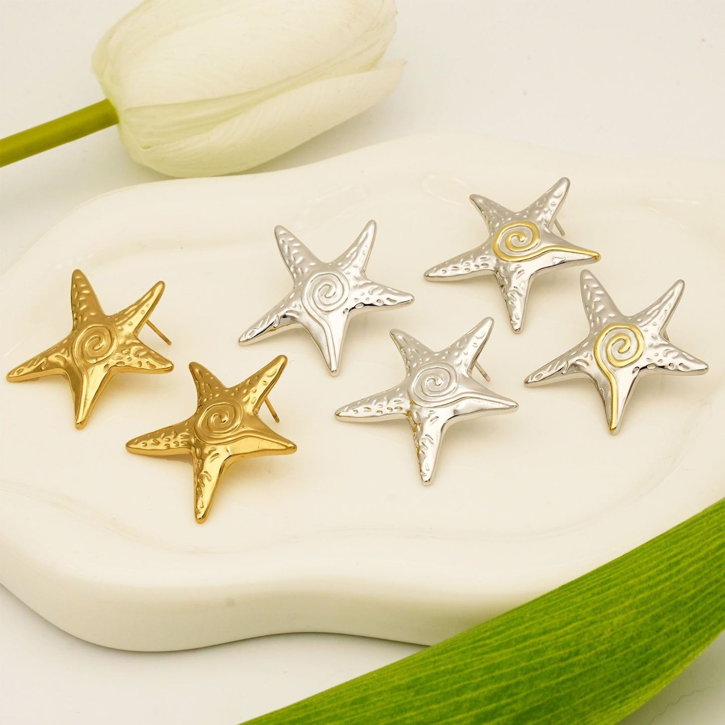 Swirl starfish earrings