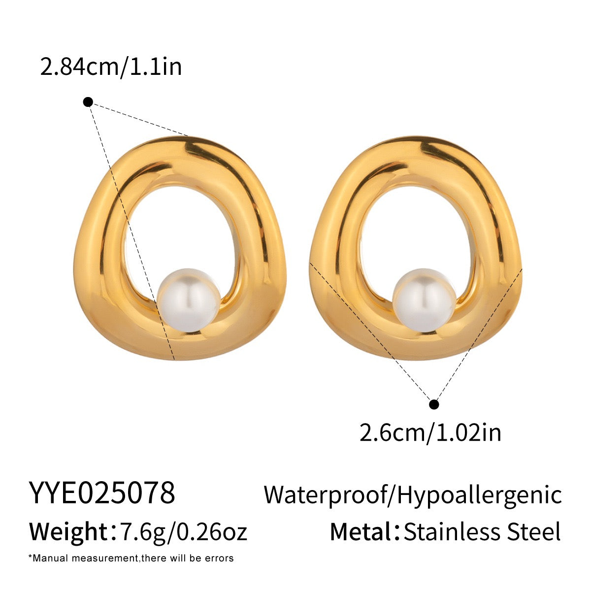 Pearly oval earrings