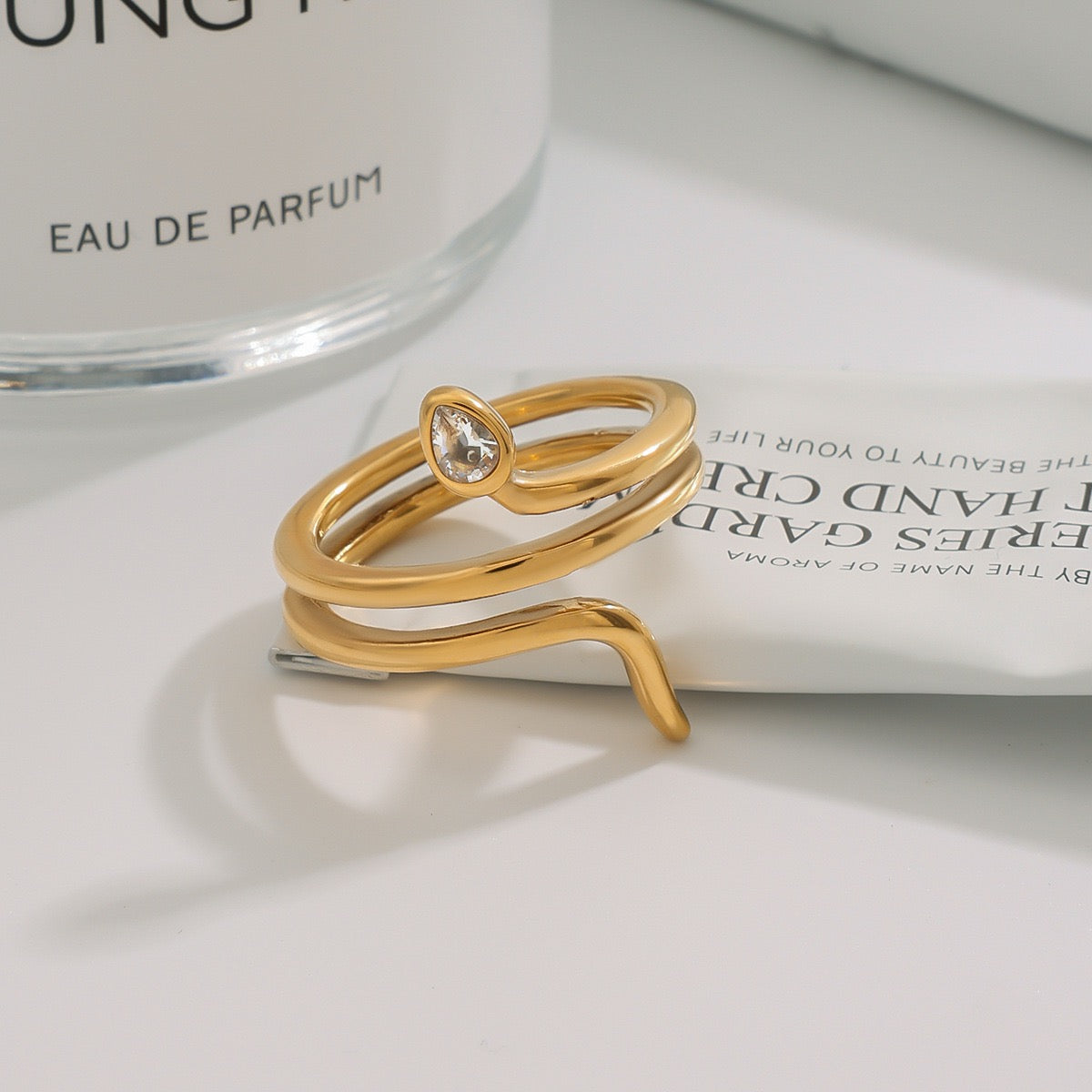 Snake circul ring