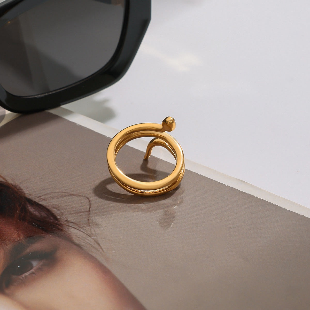 Snake circul ring