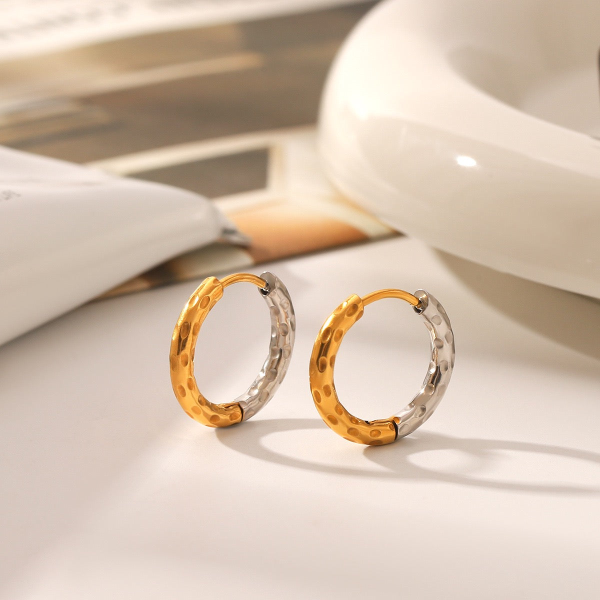 Two tones dainty hoops earrings