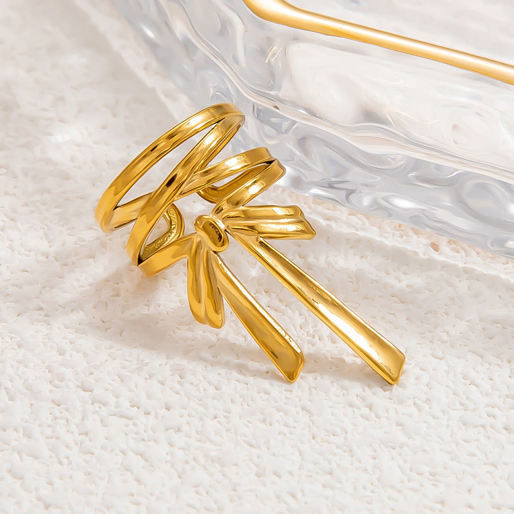 Cameron Ribbon bow rings