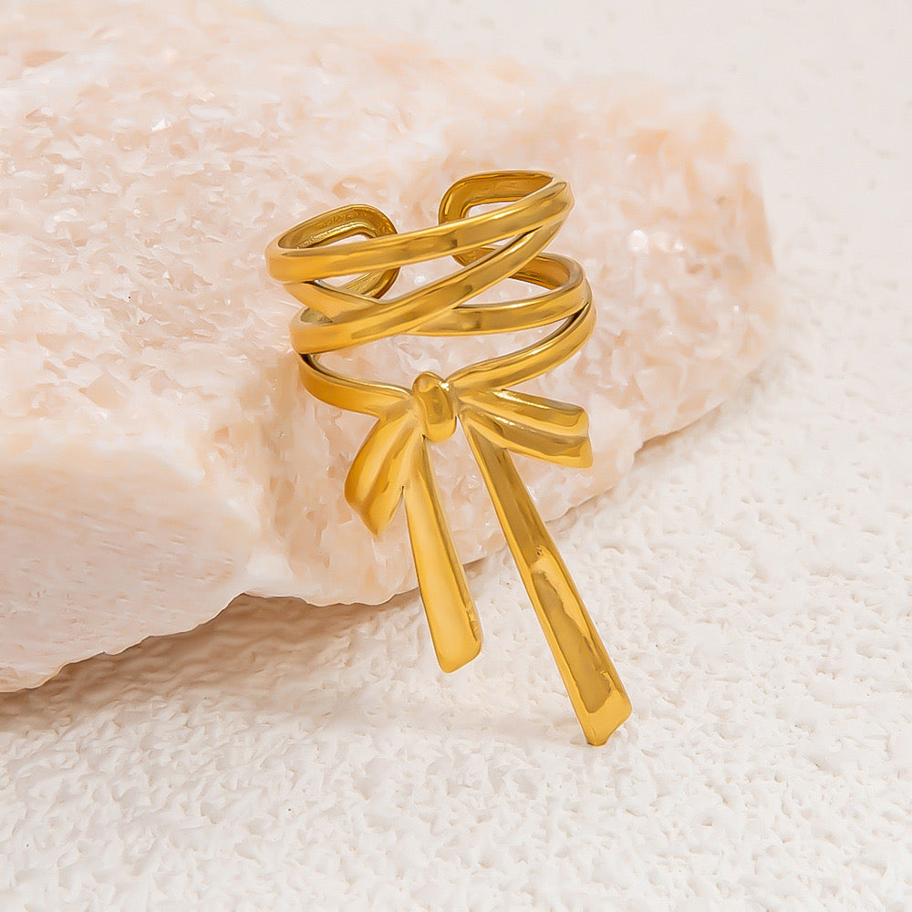 Cameron Ribbon bow rings
