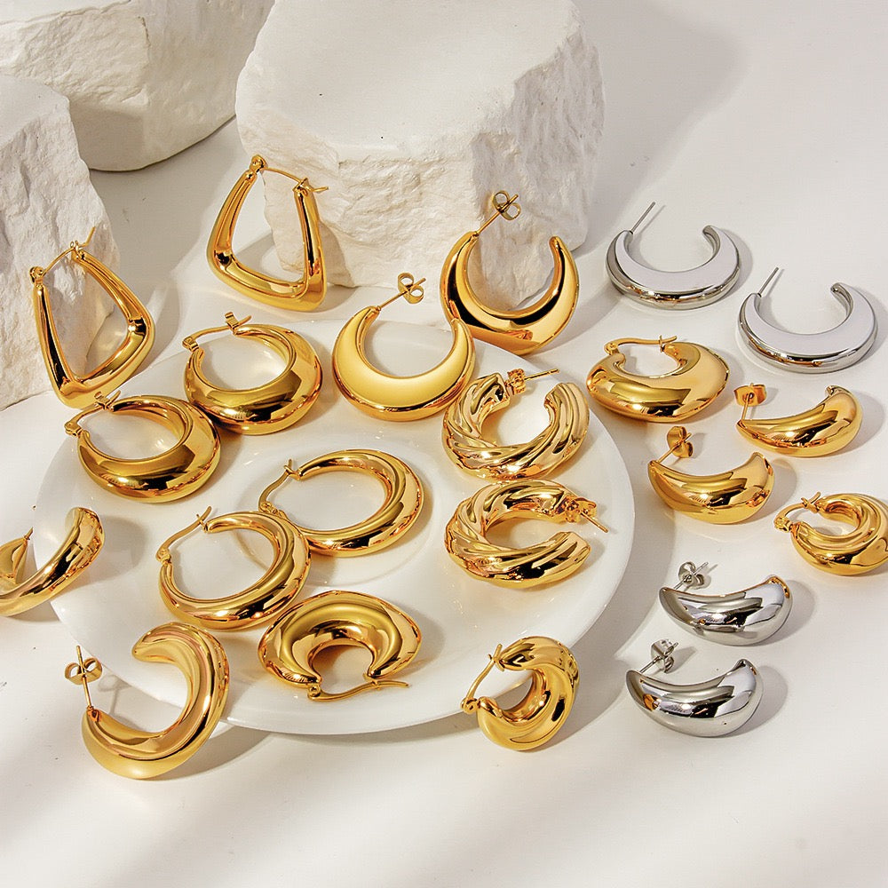 Classic hoops earrings