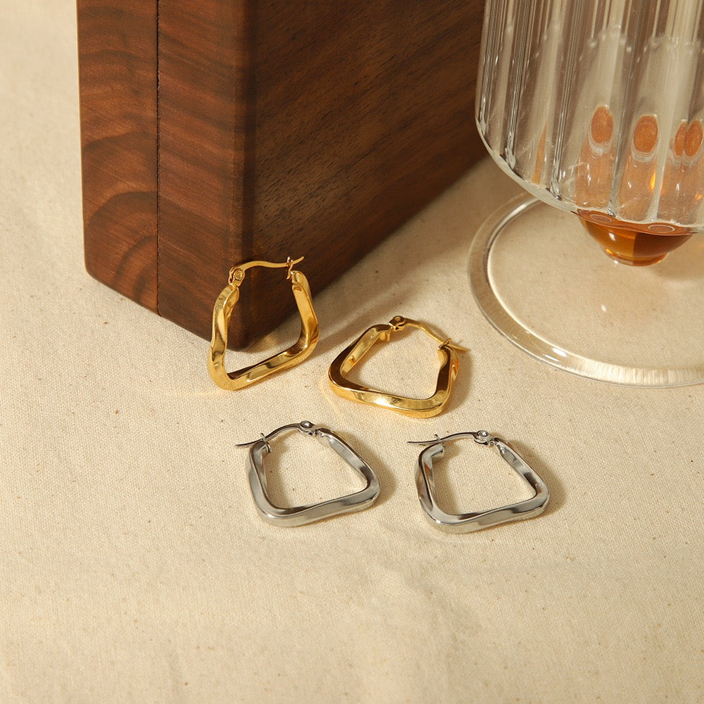 Classic hoops earrings