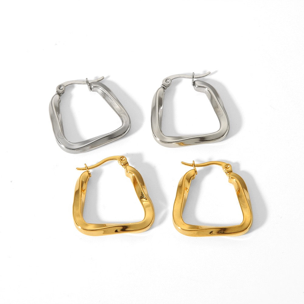 Classic hoops earrings