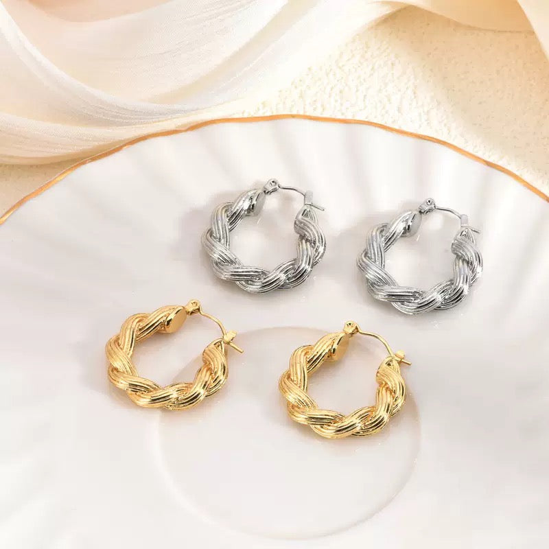 Classic hoops earrings