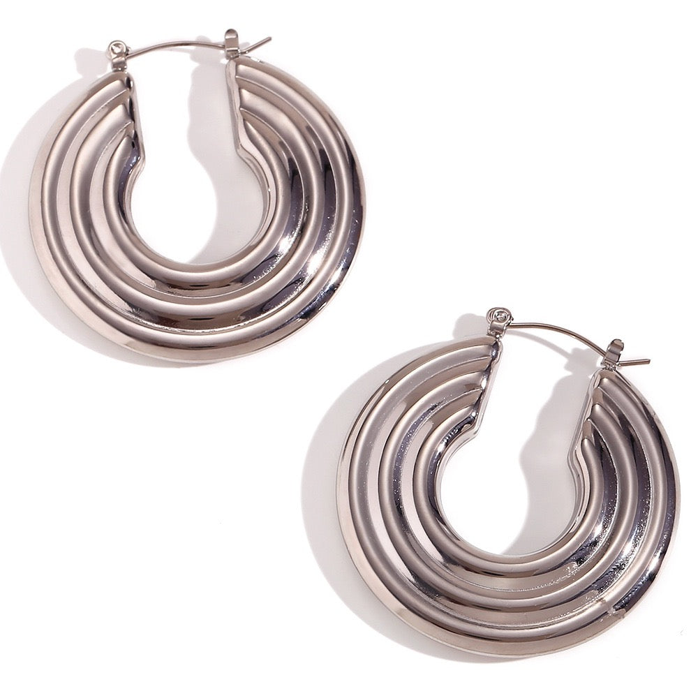 Wheels hoops earrings