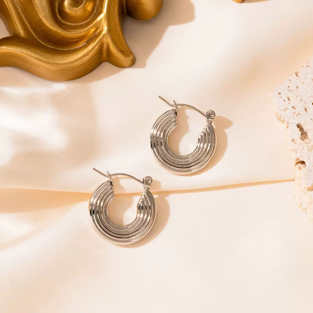 Wheels hoops earrings