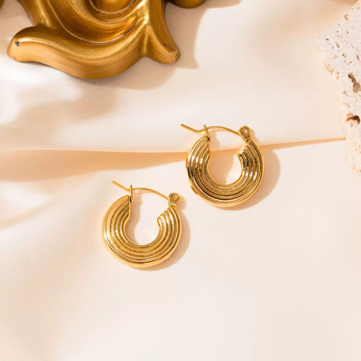 Wheels hoops earrings